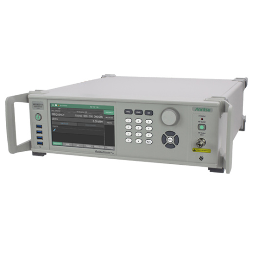 Генератор сигналов Anritsu MG36221A - передняя панель и интерфейсы генератора сигналов, диапазон до 40 ГГц